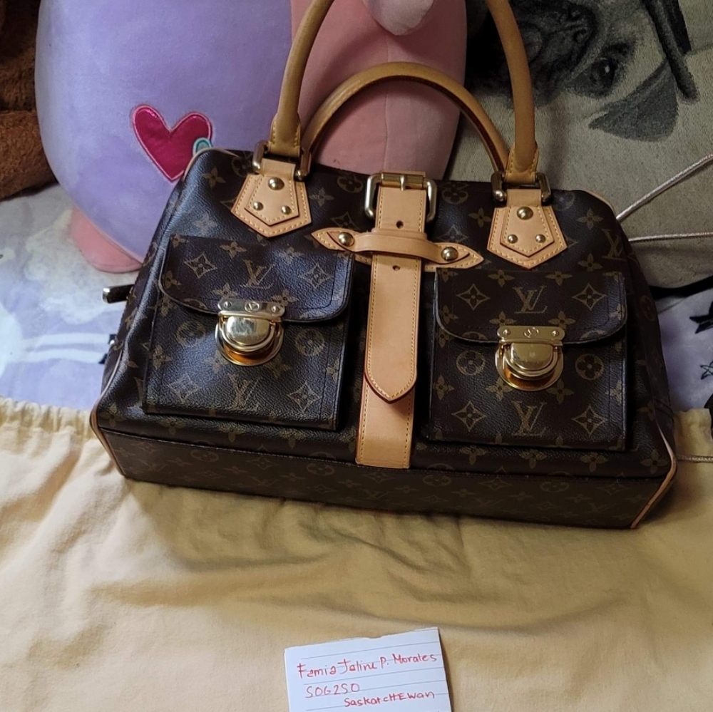 🎁SOLD🎁 LV MANHATTAN GM